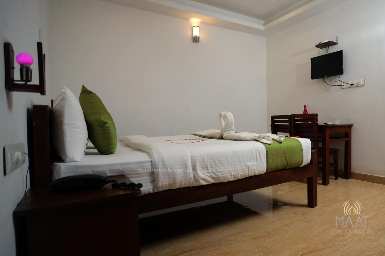 Spice Jungle Resort Munnar Exterior foto